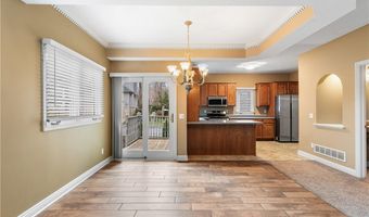 3285 Grey Village Dr, Akron, OH 44319