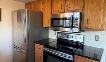 415 N Fenwick St, Allentown, PA 18109