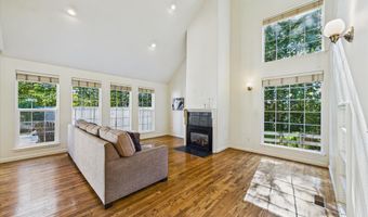 2700 Meadow Creek Way, Arcata, CA 95521