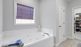 115 Sara Fox Dr, Brandon, MS 39047