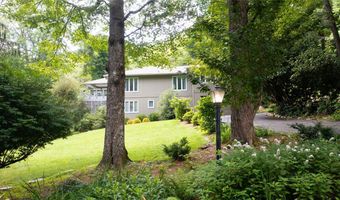 521 Azalea Ln, Cashiers, NC 28717