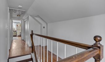55 Bayside Ave, Amityville, NY 11701