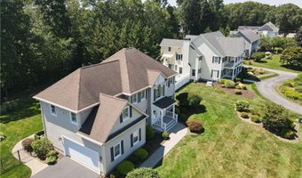9 Elizabeth Dr, Lincoln, RI 02865