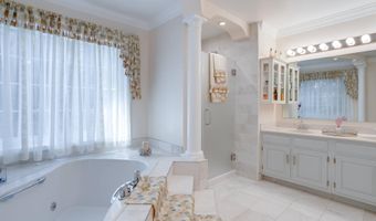 4918 SUNSET Ln, Annandale, VA 22003