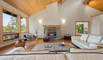 4211 NW Lower Village Rd, Bend, OR 97703