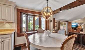230 Schimwood Ct, Amherst, NY 14068