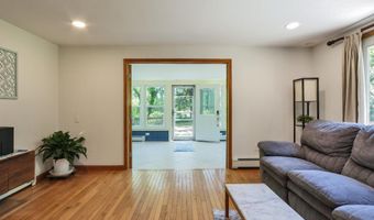 99 Old Main Shore Rd, Barnegat, NJ 08005