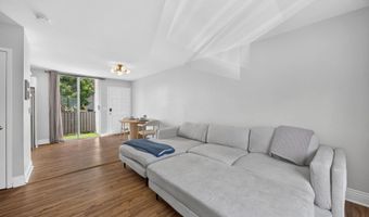 2850 Reynard Way 23, San Diego, CA 92103