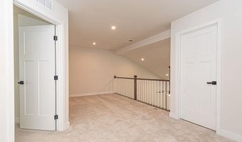 11029 AUGUSTA Ln 4, Berlin, MD 21811