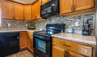 1202 SW 13th Ave, Aberdeen, SD 57401