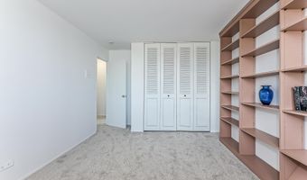 1050 Wall St 8D, Ann Arbor, MI 48105