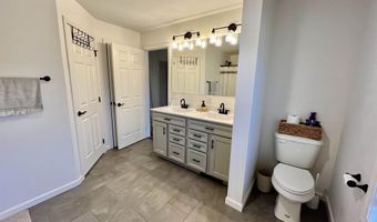 107 Grandview Dr, Berlin, NH 03570