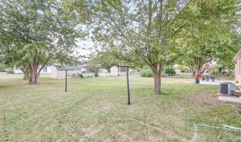 205 Linkensmith Dr, Anna, OH 45302