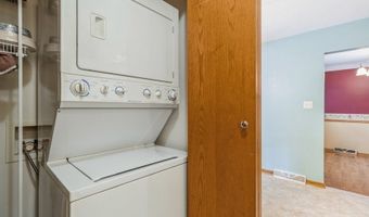 809 SE Sherman Dr, Ankeny, IA 50021