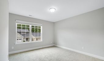 24 Castlemoor Loop, Adairsville, GA 30103