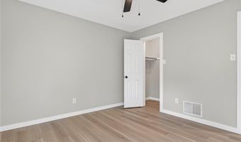 2300 Pine Ln, Barling, AR 72923