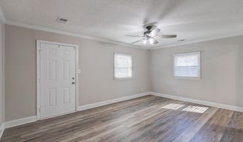 1616 Lakeview Ave, Camden, SC 29020