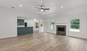 2517 Hayley Dr, Weatherford, TX 76085