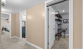 5477 Barton Cir, Ammon, ID 83406