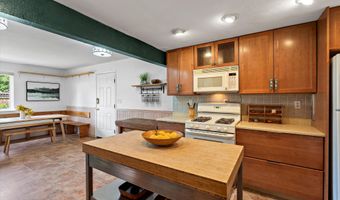 1602 Richardson Dr, Anchorage, AK 99504