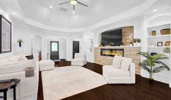 410 Crooked Stick Dr, Bedford, IN 47421