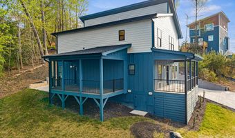 18 Winterhawk Dr, Arden, NC 28704