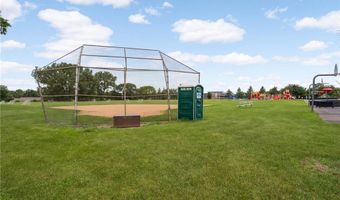 14682 Dominica Ct, Apple Valley, MN 55124