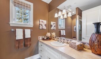 1816 Brittany Park Rd, Camarillo, CA 93012