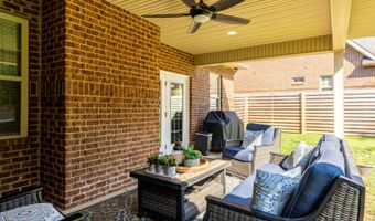 1574 Tsuga Dr, Alcoa, TN 37701
