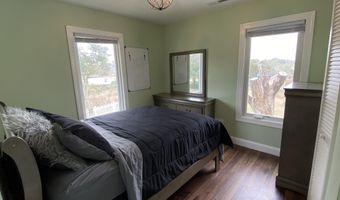 247 Shore Dr, Salter Path, NC 28575