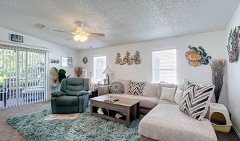 650 Tulip Cir W, Auburndale, FL 33823