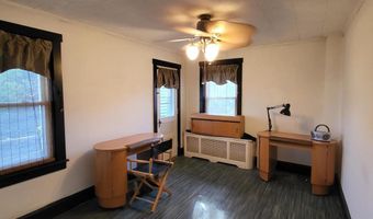 402 MORGANTOWN Rd, Reading, PA 19611