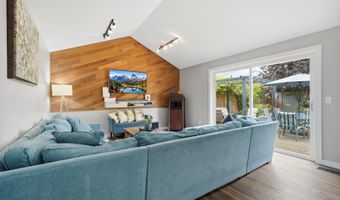 14705 NW RIDGETOP Ct, Beaverton, OR 97006