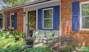 102 Wicklow Dr, Asheville, NC 28806