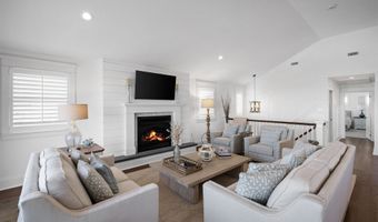 929 Dune Dr, Avalon, NJ 08202