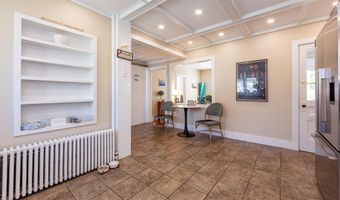 11 Roberts Ave, Bar Harbor, ME 04609