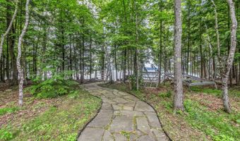 37 Parkhill Point Rd, Belgrade, ME 04917