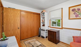 1214 NW Applewood St, Ankeny, IA 50023