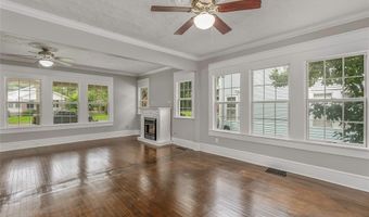 409 Forest Ave, Shreveport, LA 71104