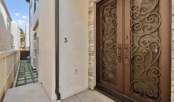 812 N Cleveland St 3, Oceanside, CA 92054