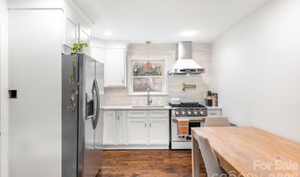 2333 Birchcrest Dr, Charlotte, NC 28205