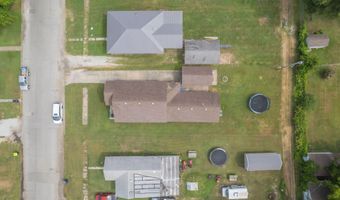 2018 East Ave, Baxter Springs, KS 66713