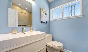 17043 Empanada Pl, Encino, CA 91436