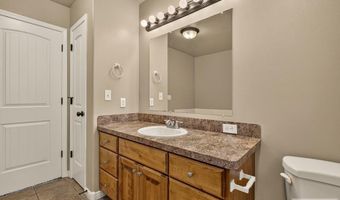 3881 E Clearfield Ln, Ammon, ID 83406