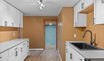 108 POND St, Amherst, WI 54406