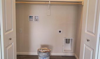 833 Ridgeview St, Belle Fourche, SD 57717