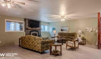 2303 W 39th St, Casper, WY 82604