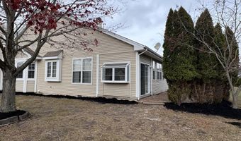 2 Breeze Ter, Barnegat, NJ 08005