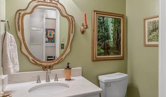 720 Cobblestone Dr, Shreveport, LA 71106