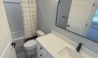 3664 Lewis Rd, Cincinnati, OH 45102